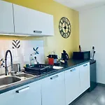 Charbonnier 6 Personnes Avec Terrasse Et Parking Apartament