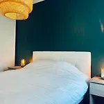 Apartament Charbonnier 6 Personnes Avec Terrasse Et Parking Reims